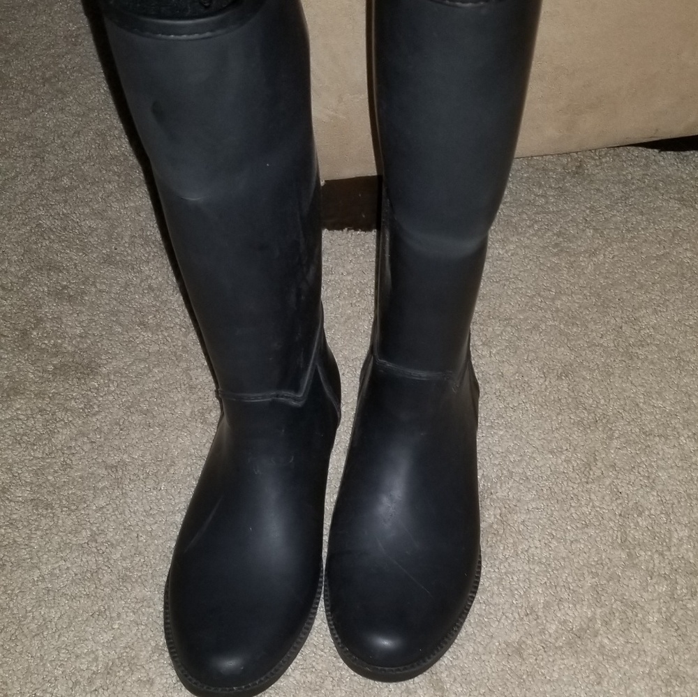 Rainboots